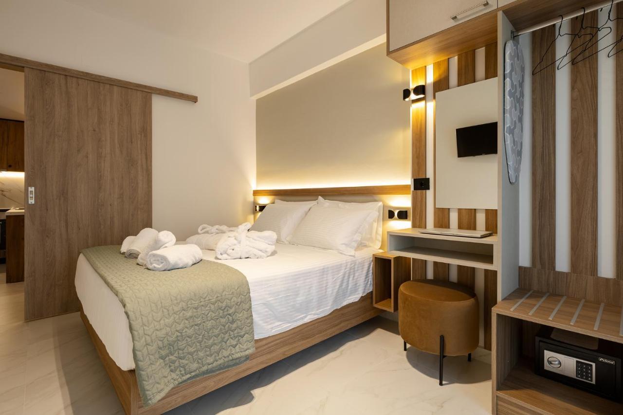 Ruby Luxury Suites Chania  Exterior photo